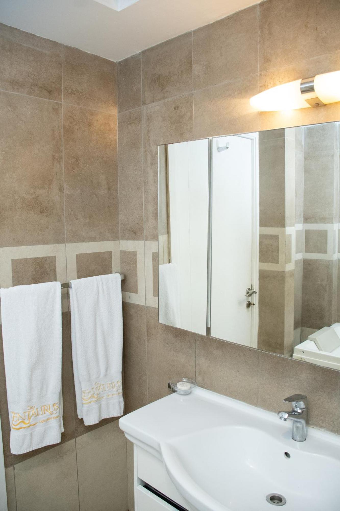 Centaurus Hotel Suites Islamabad Esterno foto